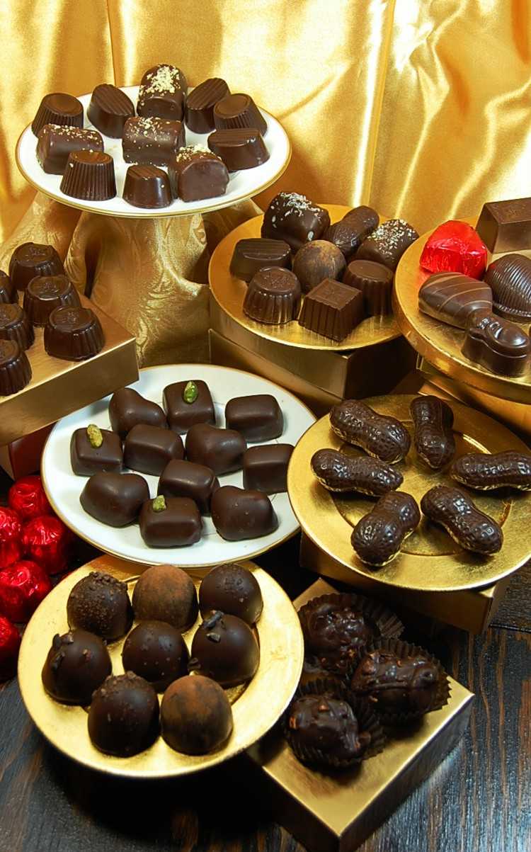 Vegan Chocolate of the Month - 9 Months (price includes shipping)